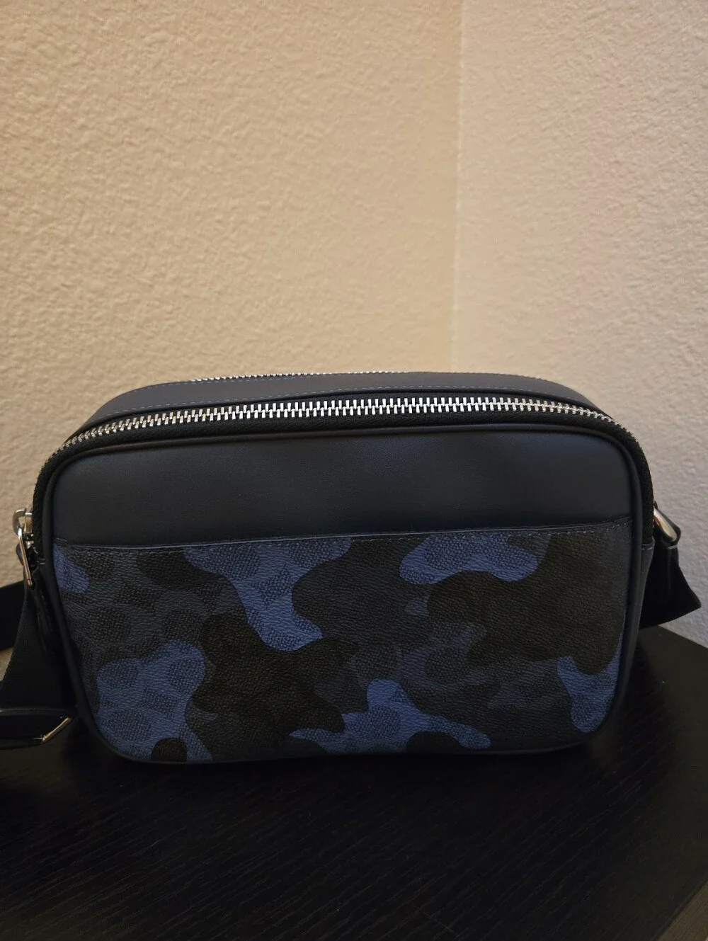 Coach Graham Crossbody Bag In Signature Camo Print